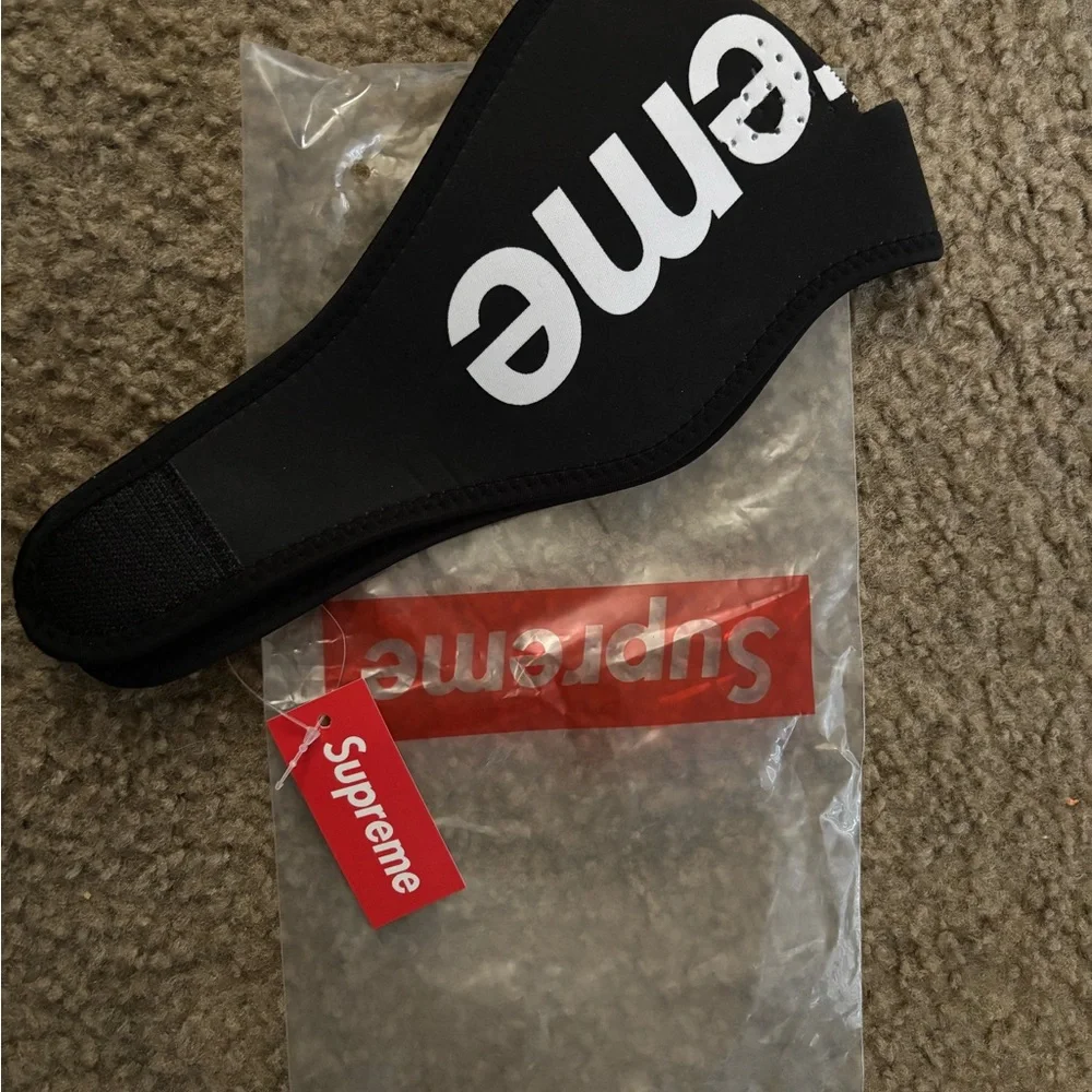 Supreme Black and White Logo Face Mask